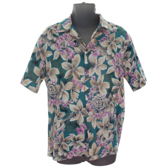 Hilo Hattie Other - HILO HATTIE Floral Hawaiian Aloha Shirt